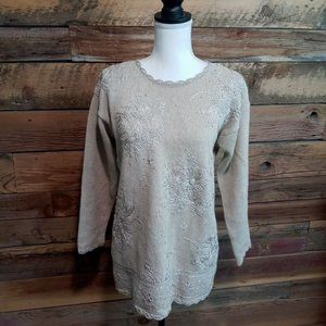 Cascade Blues Womens Size Small Sweater Beige Embroidered Scalloped Ecru Oversiz